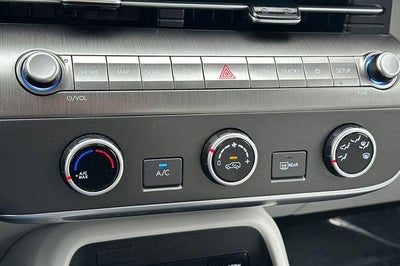 2024 Hyundai KONA SE FWD