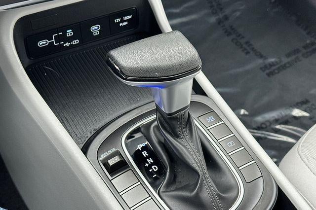 2024 Hyundai KONA SE FWD