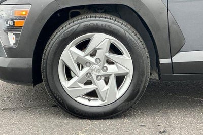 2024 Hyundai KONA SE FWD