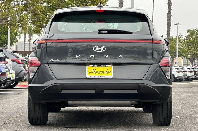 2024 Hyundai KONA SE FWD