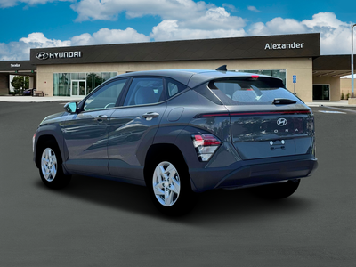 2026 Hyundai KONA SE FWD