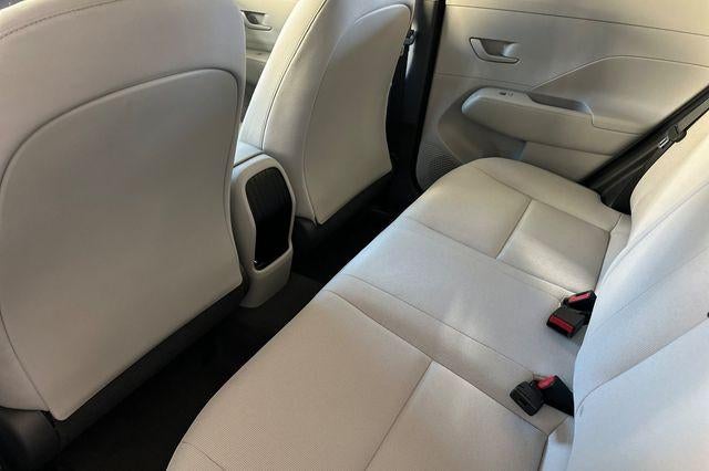 2026 Hyundai KONA SE FWD