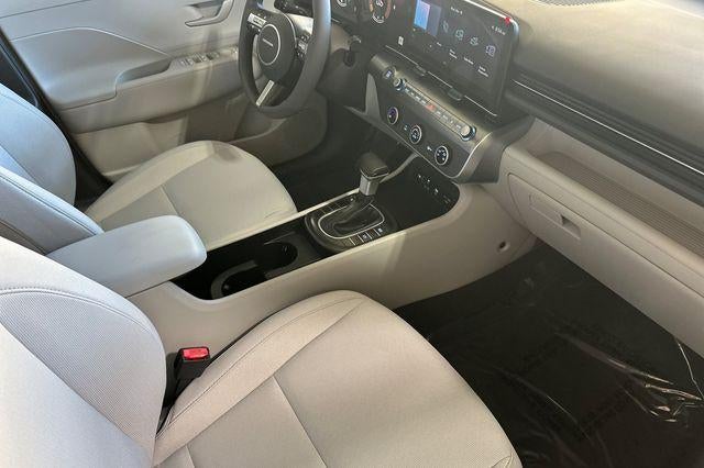 2026 Hyundai KONA SE FWD