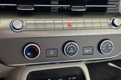 2026 Hyundai KONA SE FWD