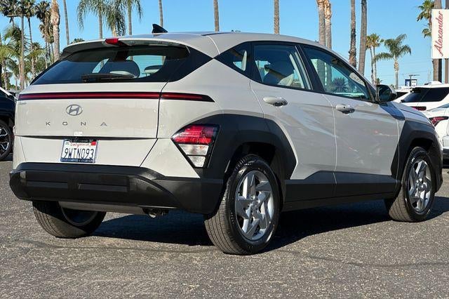 2026 Hyundai KONA SE FWD
