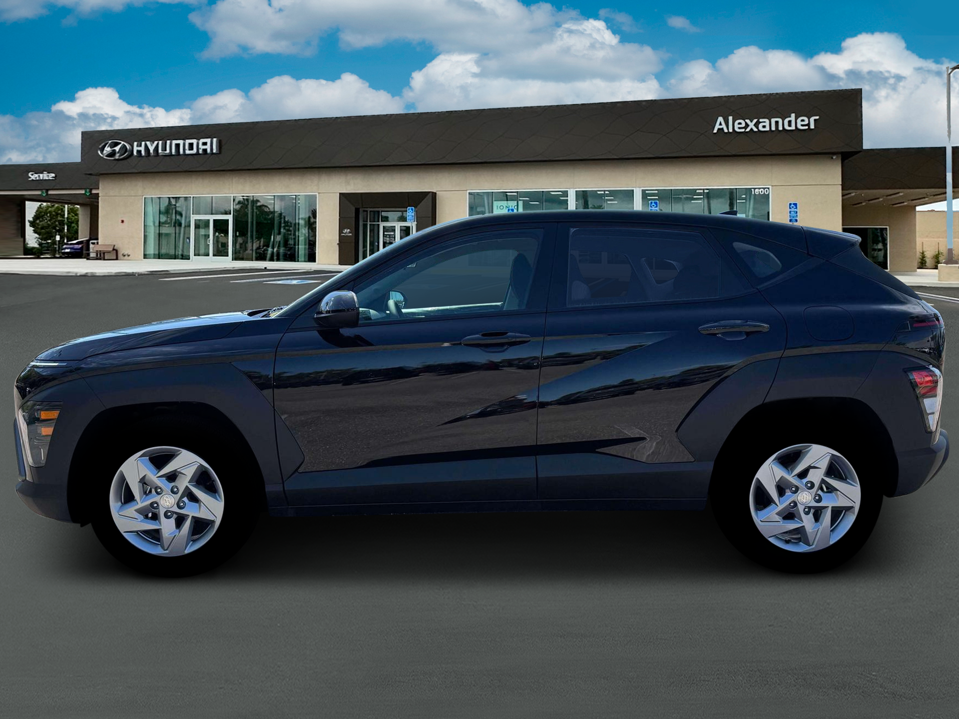 2026 Hyundai KONA SE FWD
