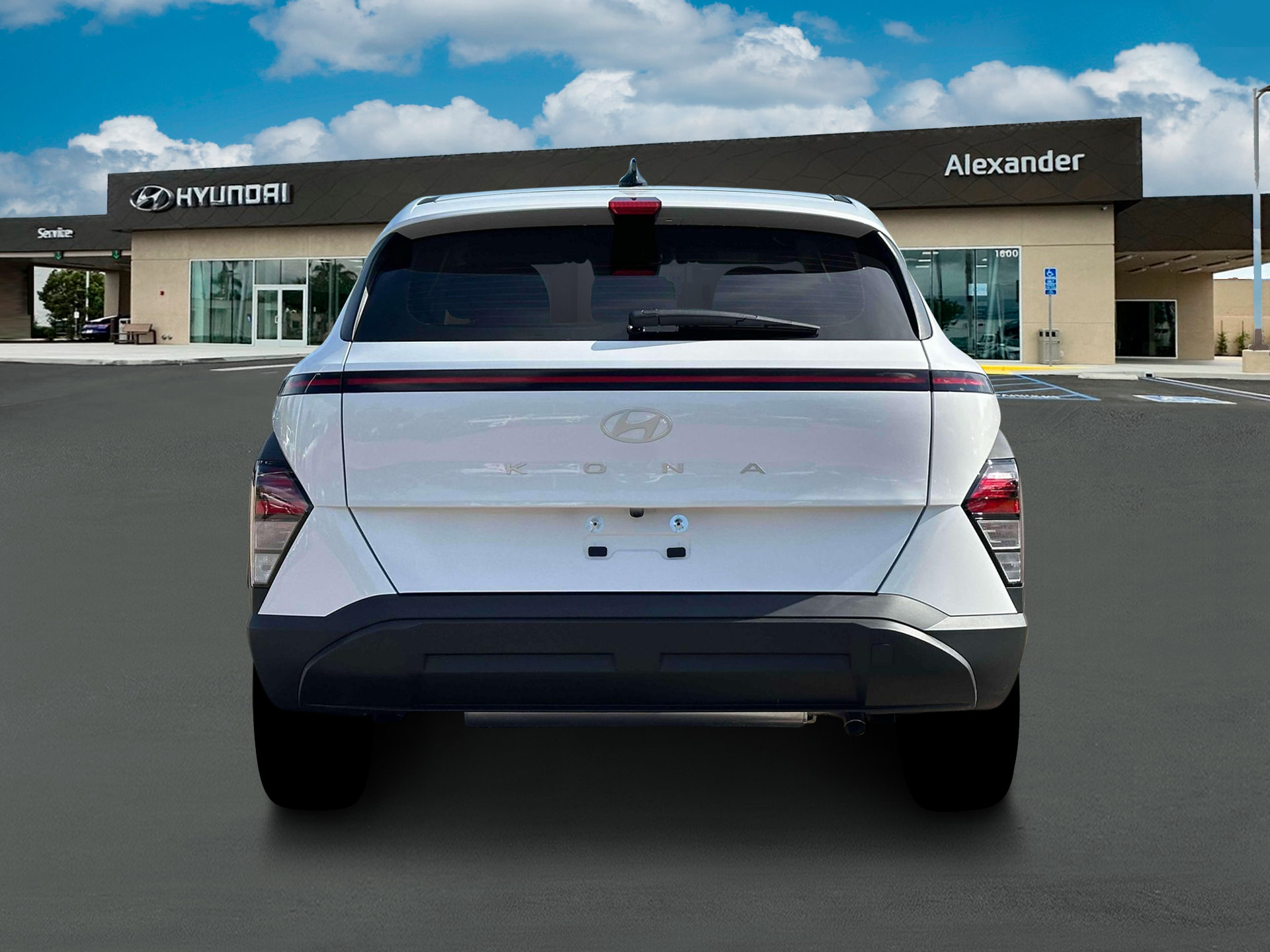 2026 Hyundai KONA SE FWD