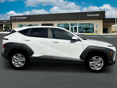 2026 Hyundai KONA SE FWD
