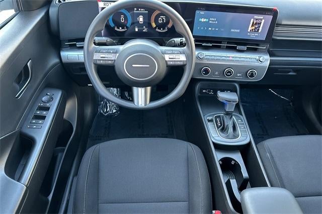 2026 Hyundai KONA SE FWD