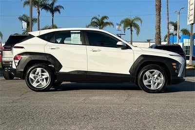 2026 Hyundai KONA SE FWD