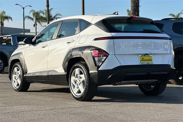 2026 Hyundai KONA SE FWD