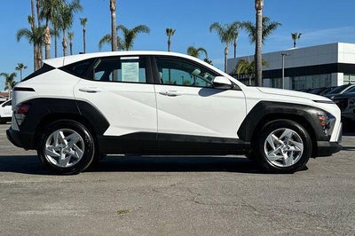 2026 Hyundai KONA SE FWD