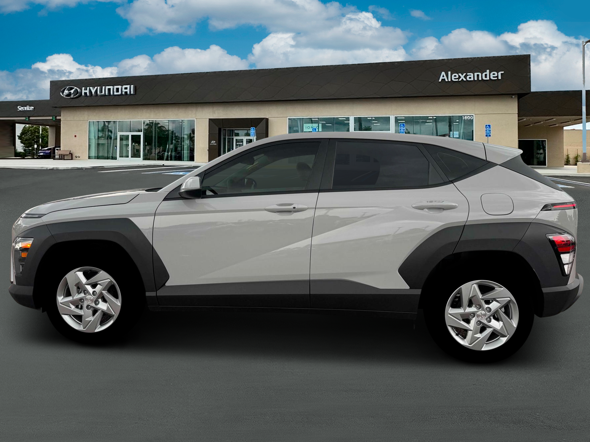 2026 Hyundai KONA SE FWD