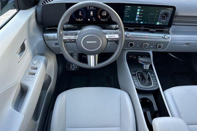 2026 Hyundai KONA SE FWD