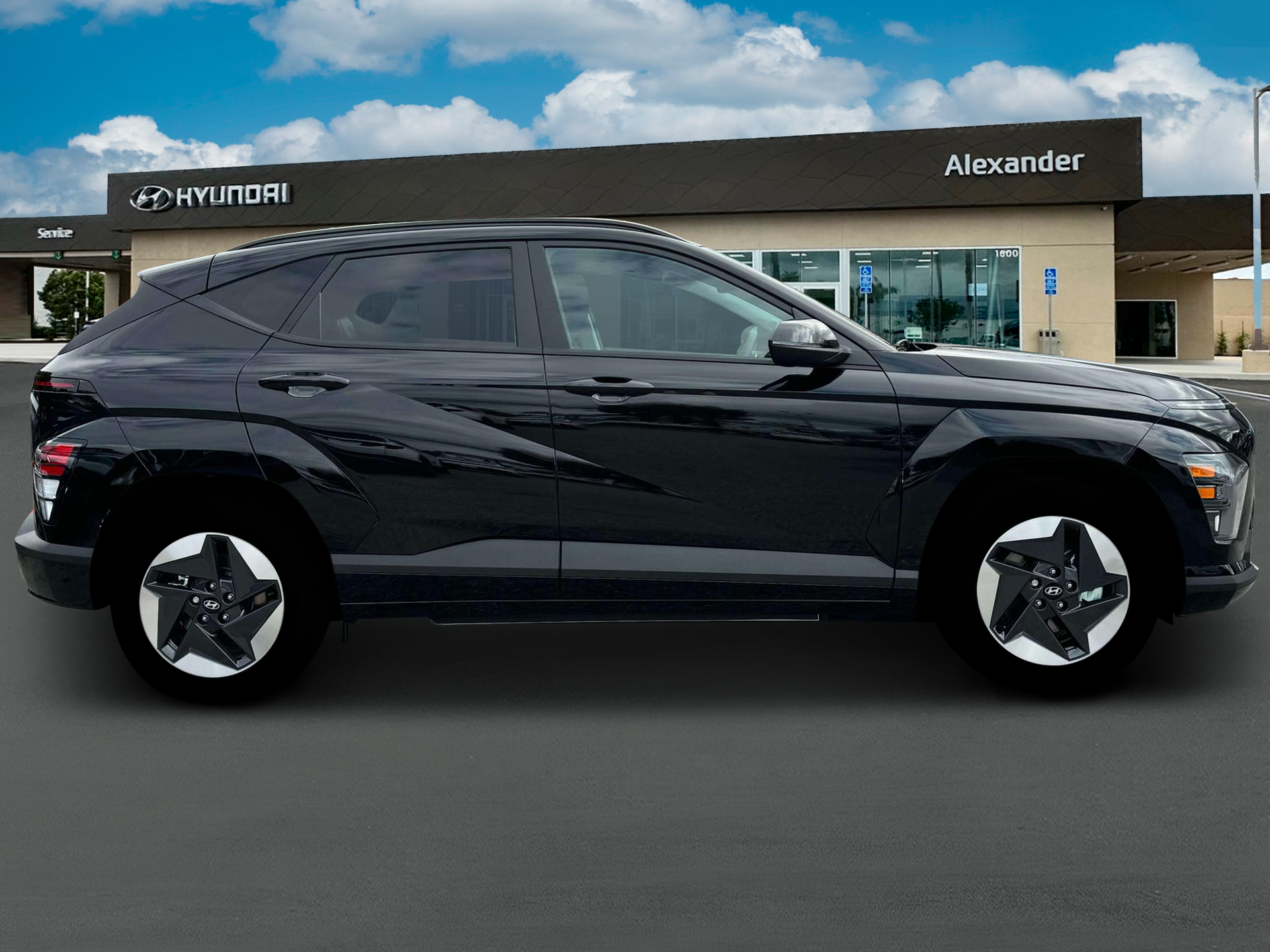 2025 Hyundai KONA ELECTRIC SEL