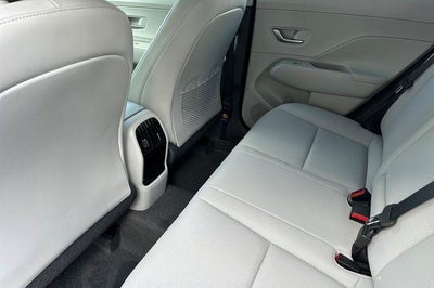 2026 Hyundai KONA SEL Premium FWD *Ltd Avail*