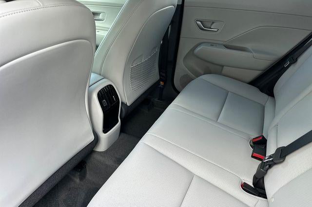2026 Hyundai KONA SEL Premium FWD *Ltd Avail*