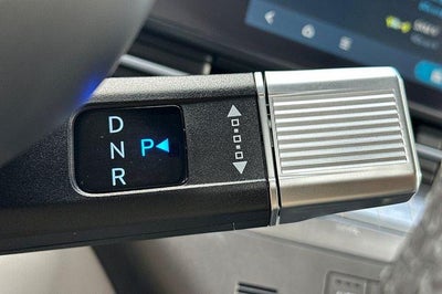 2026 Hyundai KONA SEL Premium FWD *Ltd Avail*