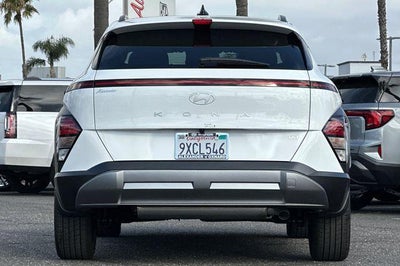 2026 Hyundai KONA SEL Premium FWD *Ltd Avail*