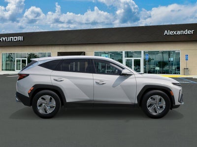 2026 Hyundai TUCSON HYBRID SE