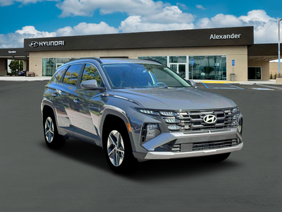 2026 Hyundai TUCSON HYBRID SEL AWD