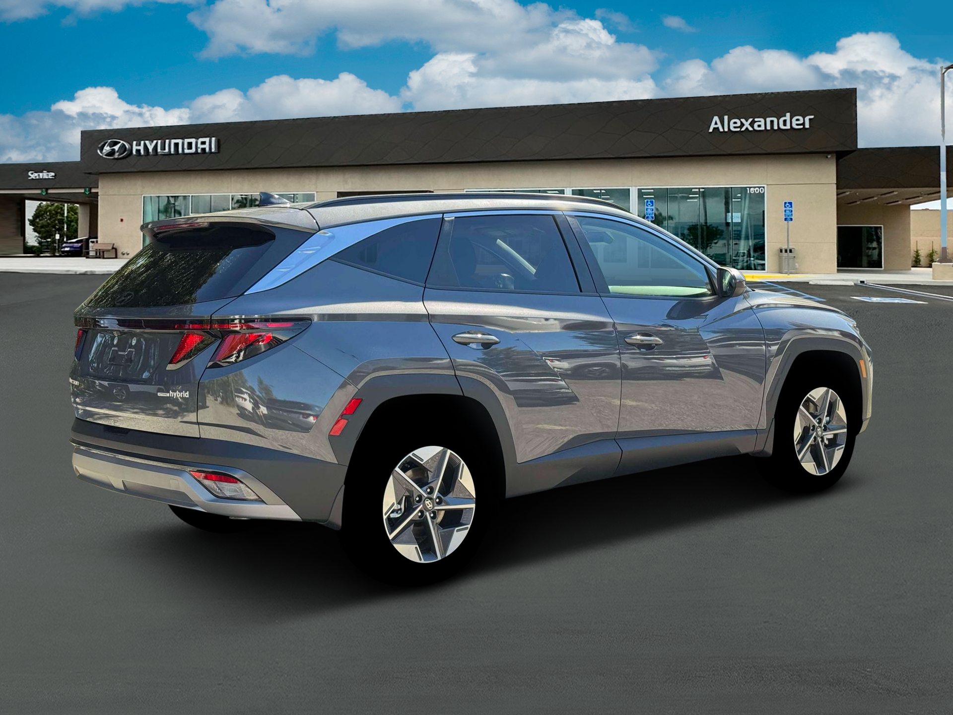 2026 Hyundai TUCSON HYBRID SEL AWD