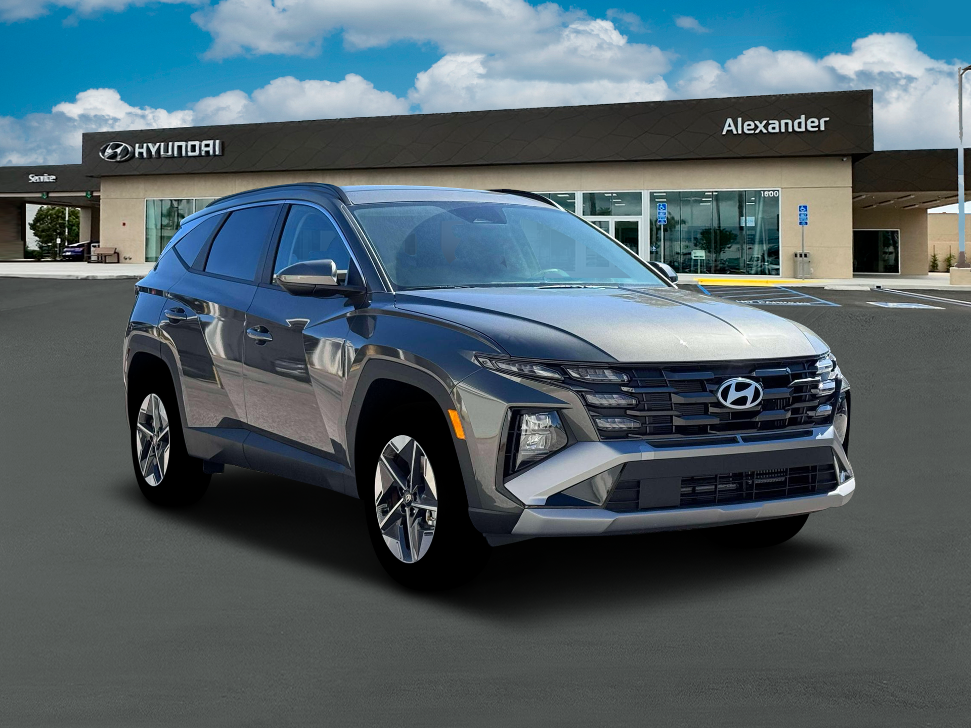 2026 Hyundai TUCSON HYBRID SEL AWD