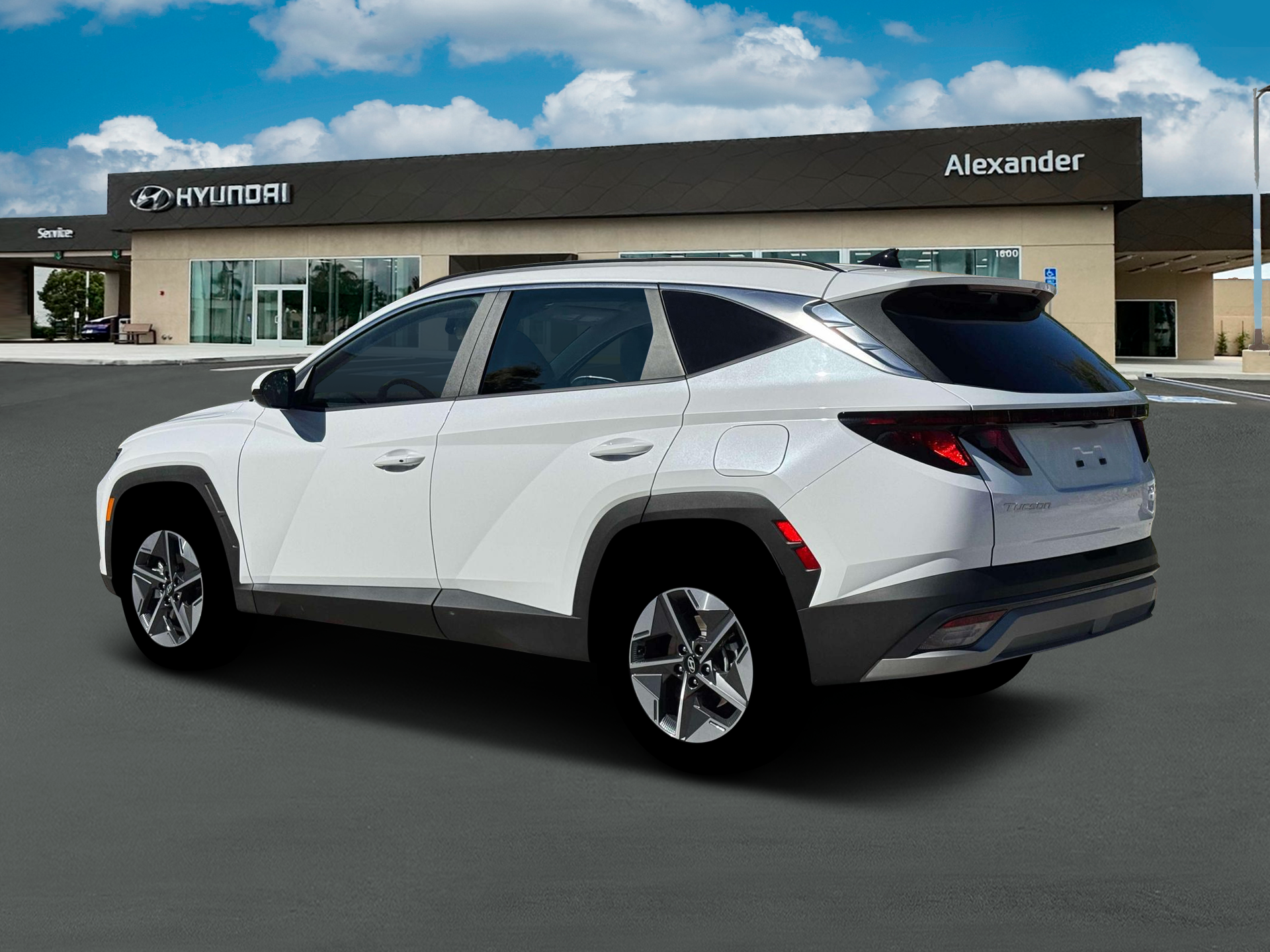2026 Hyundai TUCSON HYBRID SEL AWD