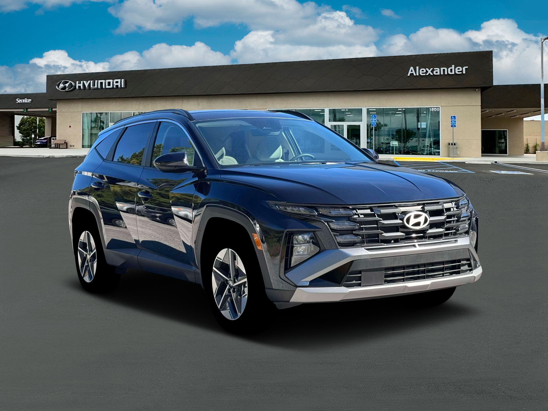 2026 Hyundai TUCSON HYBRID SEL AWD