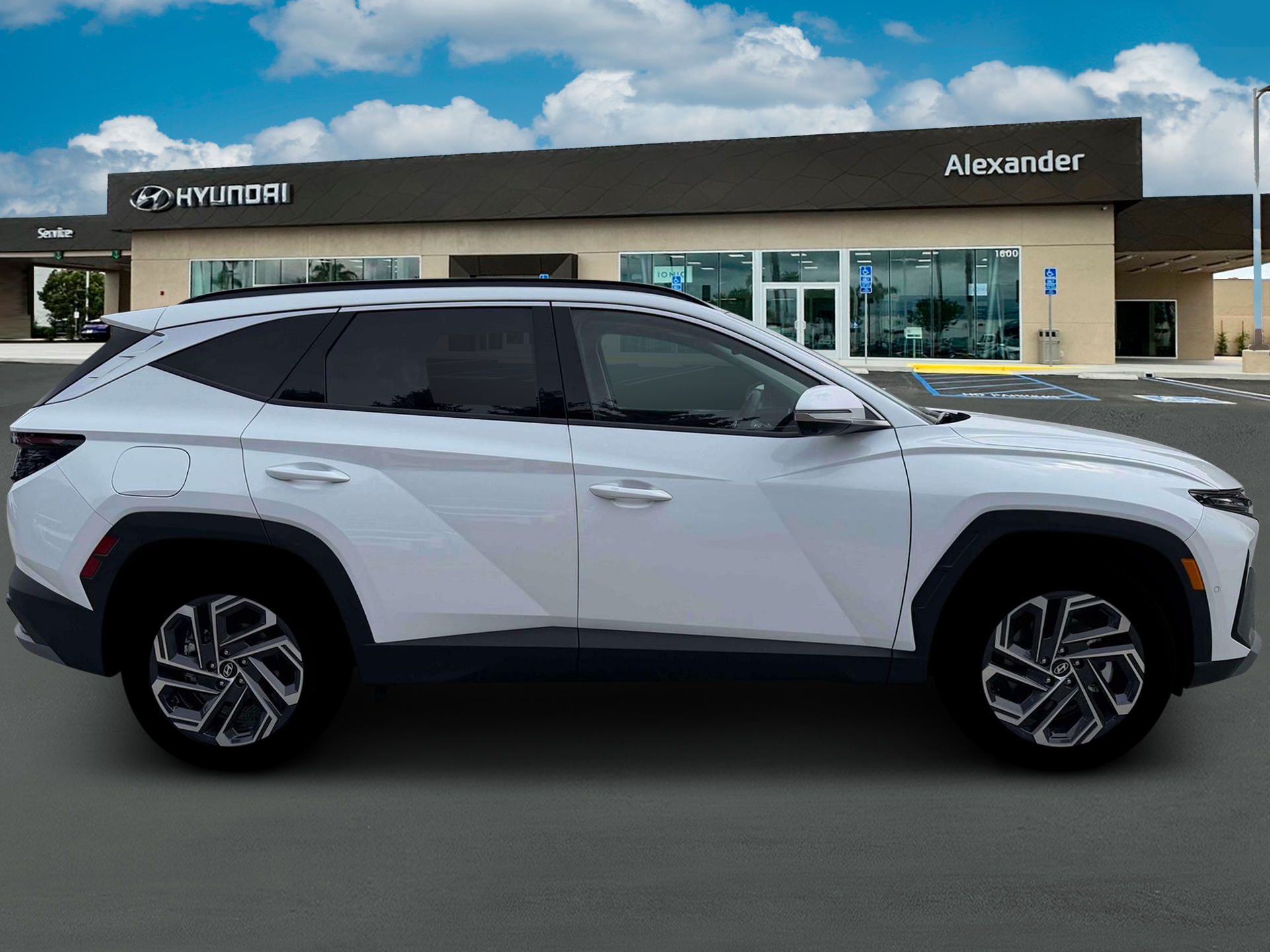 2026 Hyundai TUCSON PLUG-IN HYBRID Limited