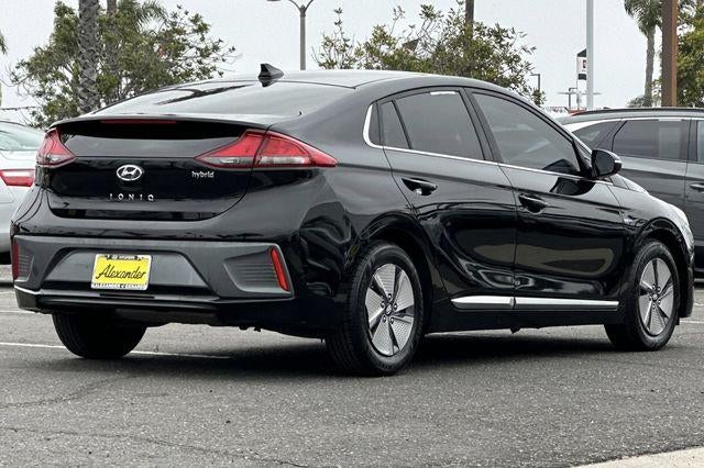 2020 Hyundai IONIQ HYBRID SE Hatchback