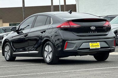 2020 Hyundai IONIQ HYBRID SE Hatchback