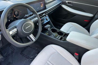 2026 Hyundai SONATA SE FWD