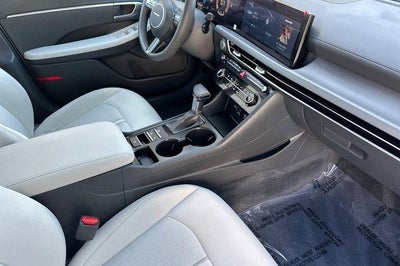2026 Hyundai SONATA SE FWD