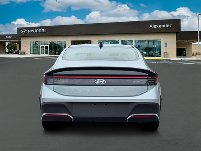 2026 Hyundai SONATA SE