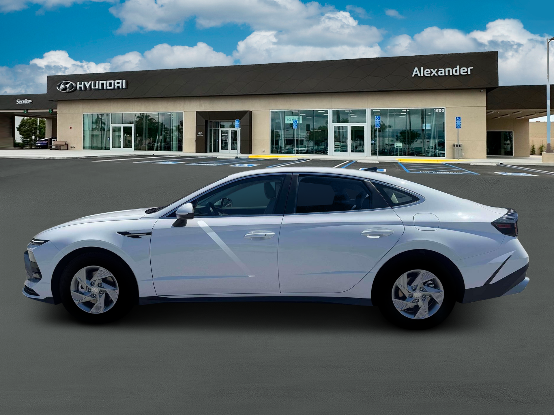 2026 Hyundai SONATA SE