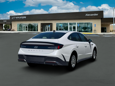 2026 Hyundai SONATA SE