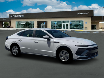 2026 Hyundai SONATA SE