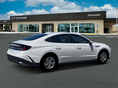2026 Hyundai SONATA SE