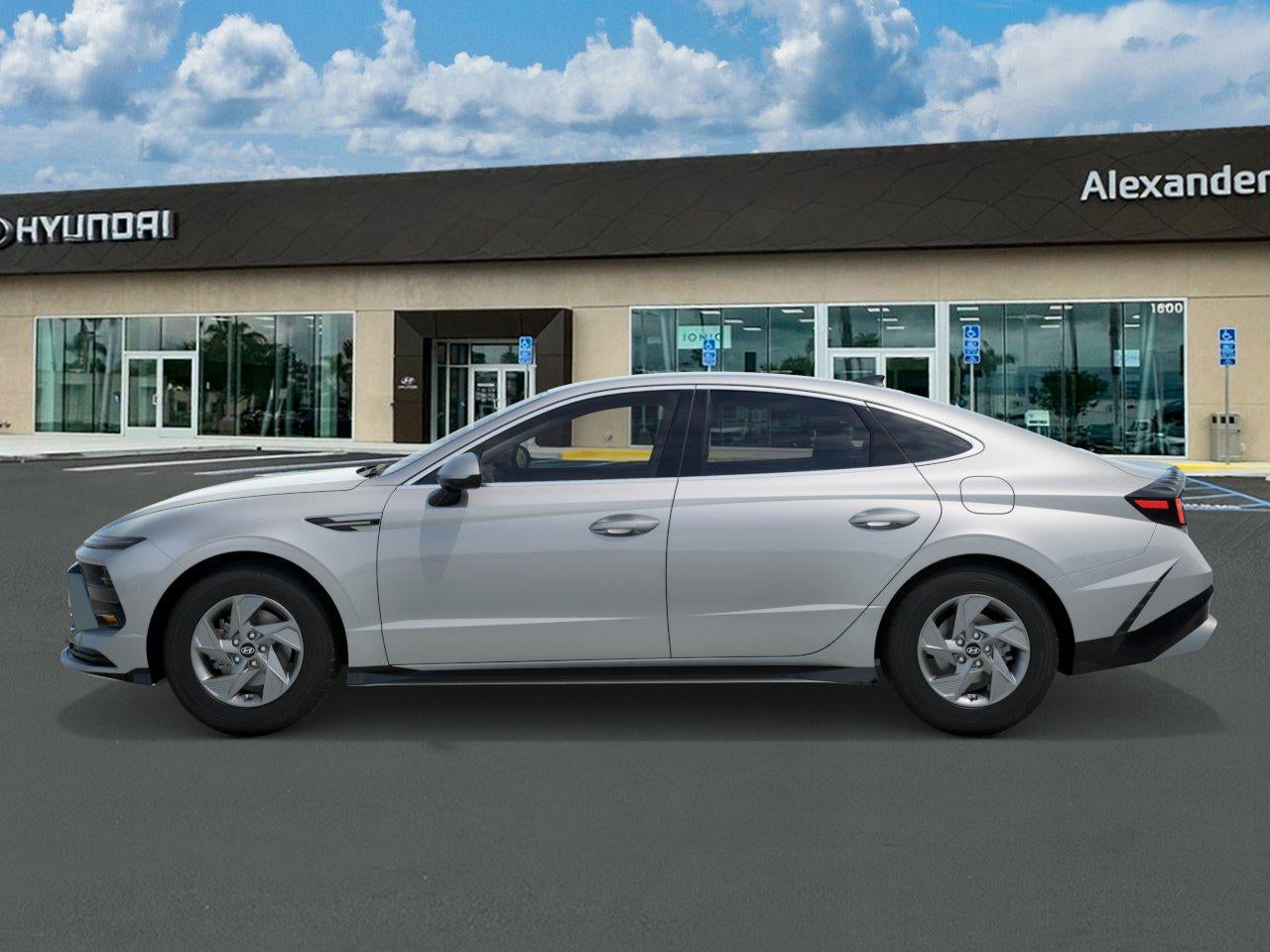 2026 Hyundai SONATA SE