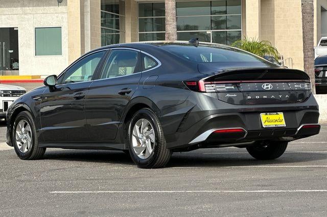 2026 Hyundai SONATA SE FWD