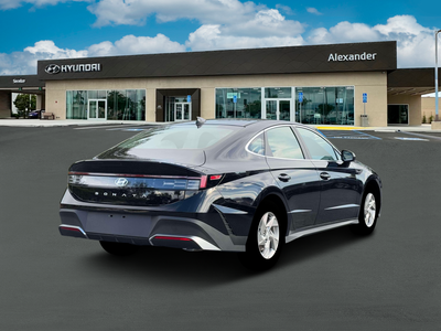2026 Hyundai SONATA SE