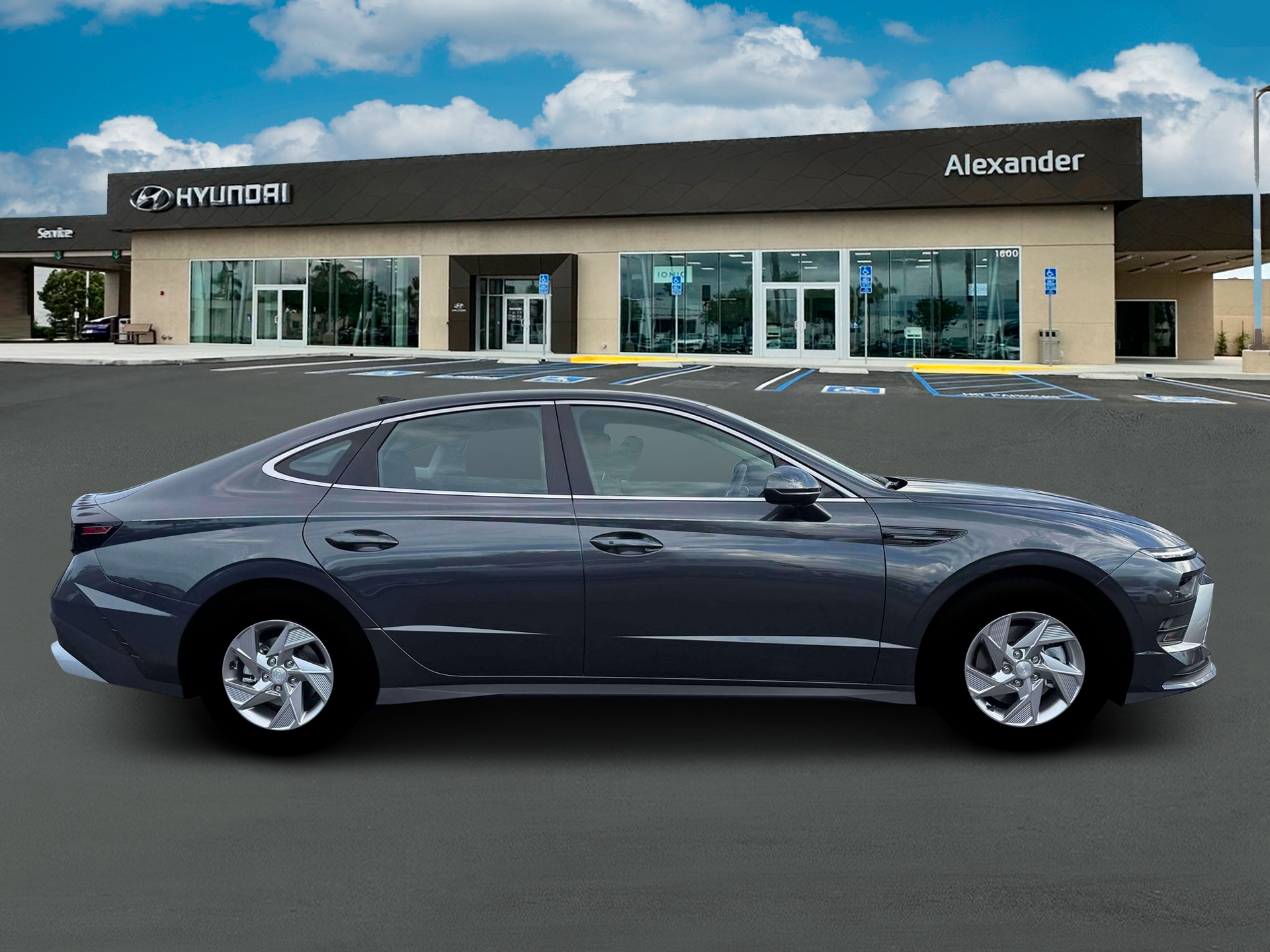 2026 Hyundai SONATA SE