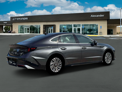 2026 Hyundai SONATA HYBRID SEL