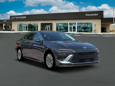 2026 Hyundai SONATA HYBRID SEL