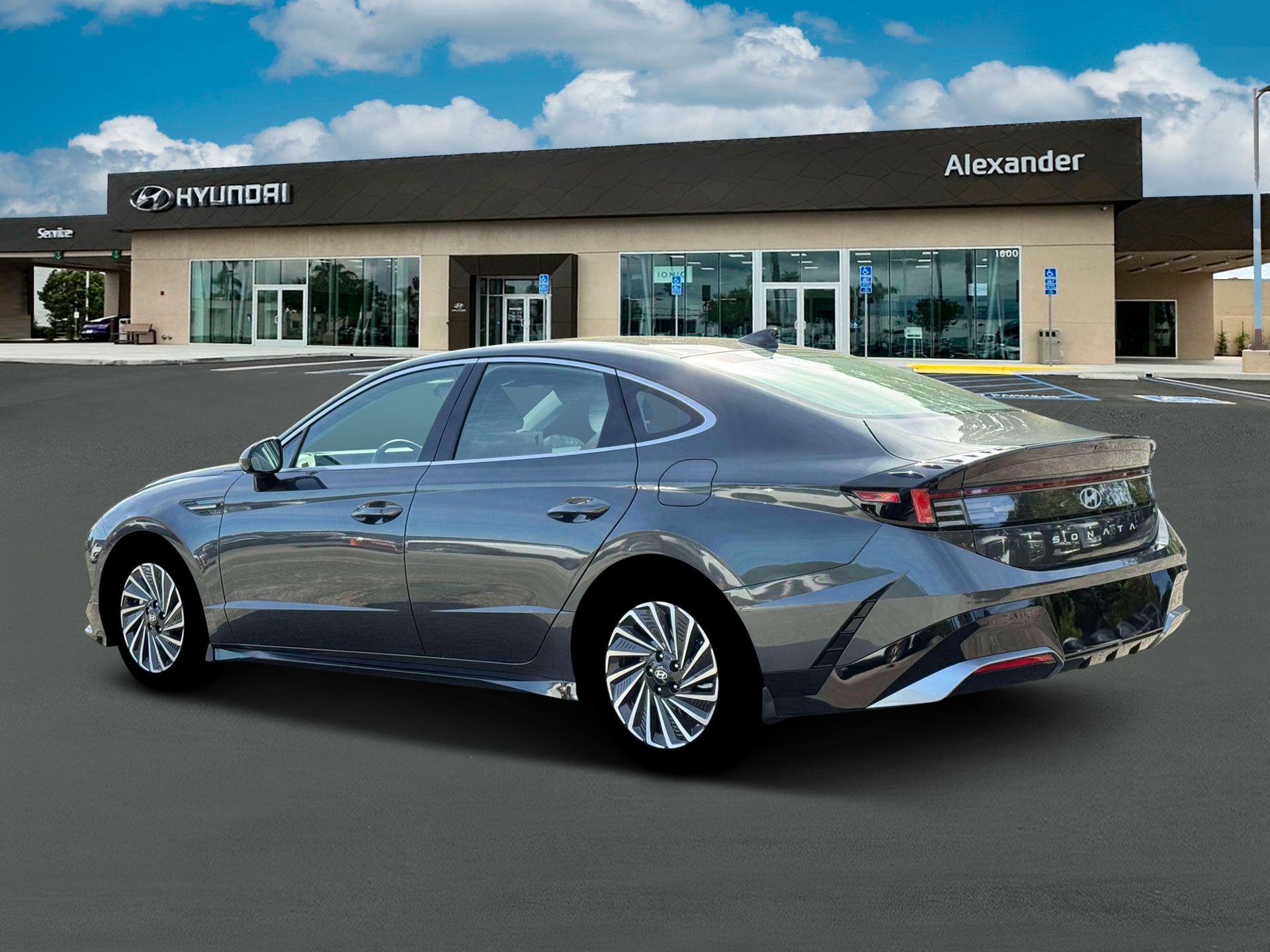 2026 Hyundai SONATA HYBRID SEL