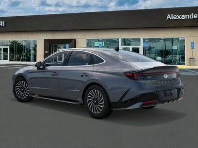 2026 Hyundai SONATA HYBRID SEL