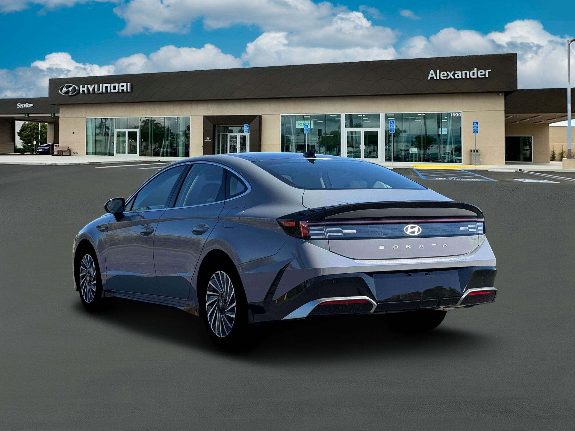 2026 Hyundai SONATA HYBRID SEL