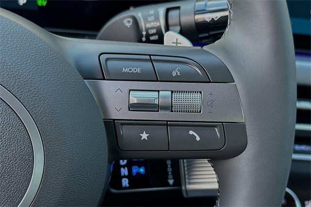 2025 Hyundai SONATA HYBRID Limited