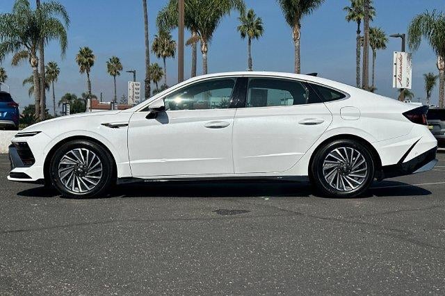 2025 Hyundai SONATA HYBRID Limited FWD